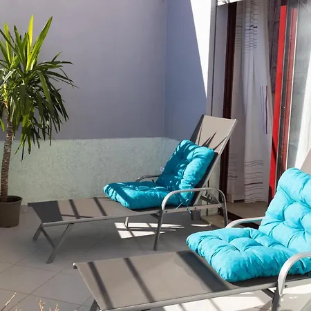 Q Apartment