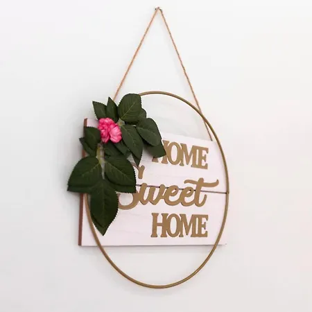 Q Apartment *